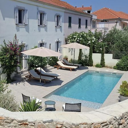 בוזאבה Villa Mira With A Heated Pool And A Sea View מראה חיצוני תמונה